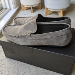 BNIB A.TestoniMen's Suede Moc Toe Drivers - size 10